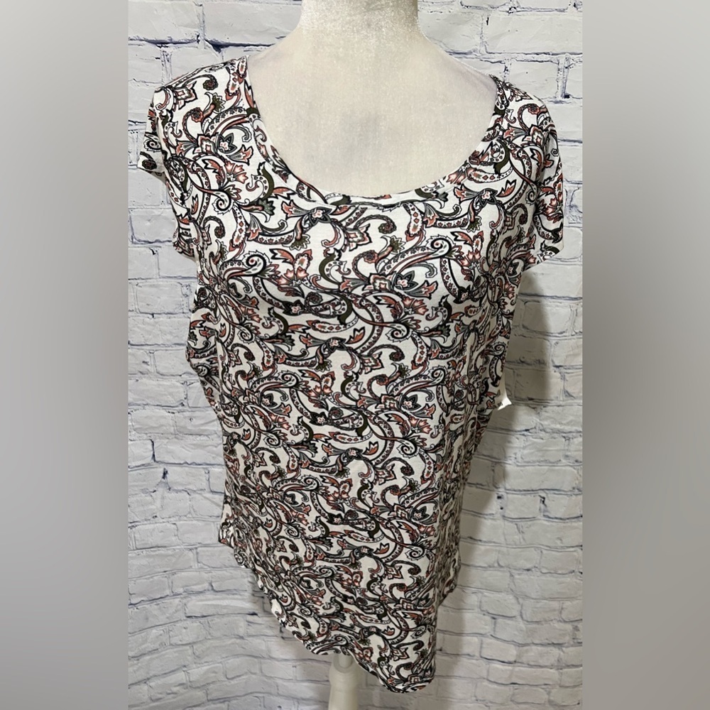 NWT Women's Short sleeve Top Preswick & Moore Size XL Knit Floral Shirt